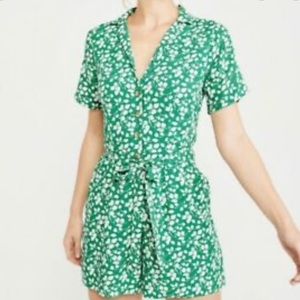 Abercrombie & Fitch romper